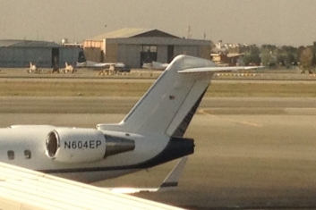 هواپیمای بانک آمریکایی، مهمان ناخوانده ایران/بانک یوتا: نمی دانم هواپیمای ما در فرودگاه مهرآباد چه کار می کند!