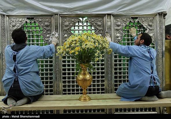 تصاویر : شست‌وشوی ضریح حضرت عبدالعظیم حسنی(ع)