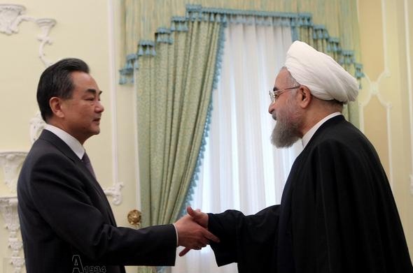 تصاویر : دیدار وزیر امور خارجه چین با روحانی و ظریف