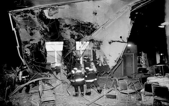 تصاویر : اولین حمله القاعده به برج‌های دوقلو