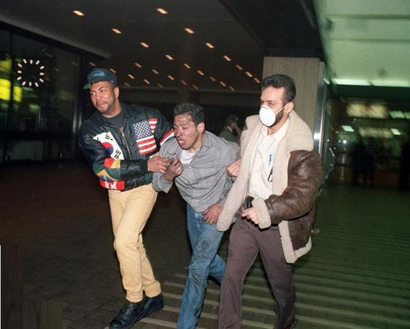 تصاویر : اولین حمله القاعده به برج‌های دوقلو