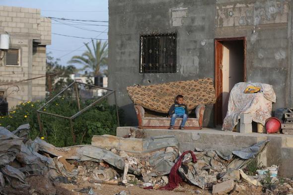 تصاویر : زندگی در خرابه های غزه