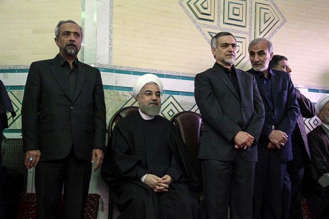 تصاویر: مراسم ختم مادر رئیس جمهور