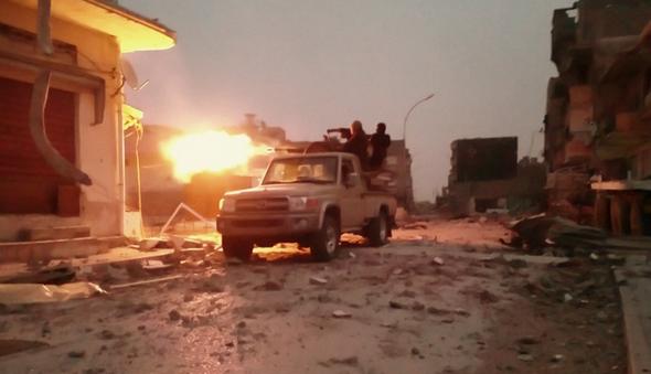 تصاویر : گلوله‌باران بنغازی بدست داعش