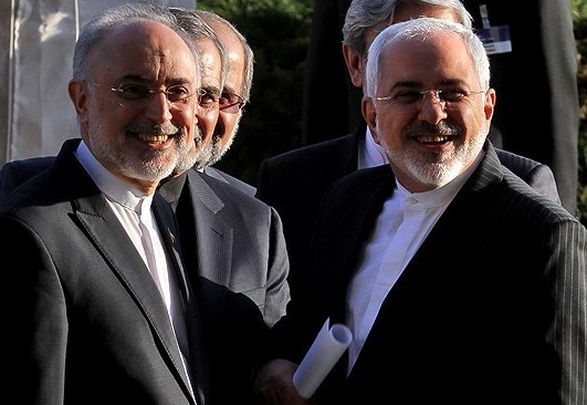 العالم: دستیابی به توافق اوليه بين ايران و 1+5 / گاردین: نگرانی دیپلمات ها از «دروغ اول آوریل» خوانده شدن توافق