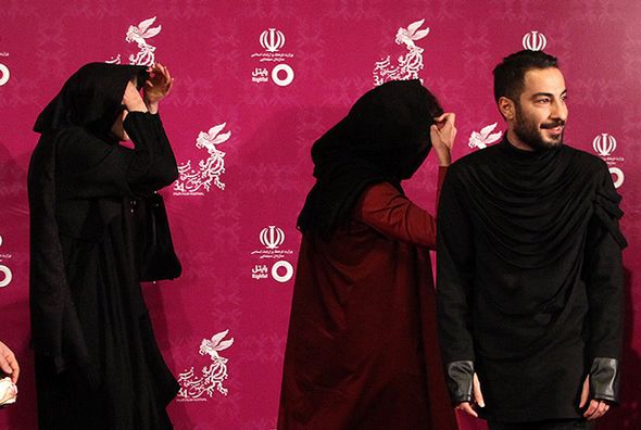 تصاویر : ستارگان در افتتاحیه جشنواره فجر