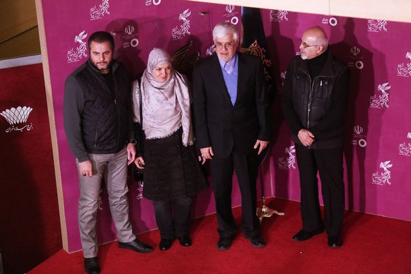 تصاویر : محمدرضا عارف و همسرش روی فرش قرمز