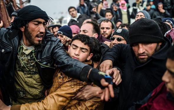 تصاویر : در کمپ آوارگان