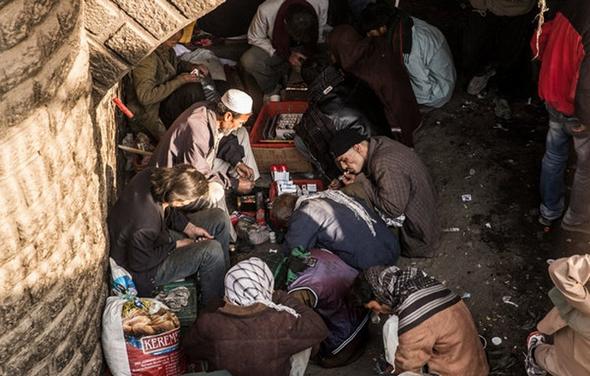 تصاویر : کمپ ترک اعتیاد کابل
