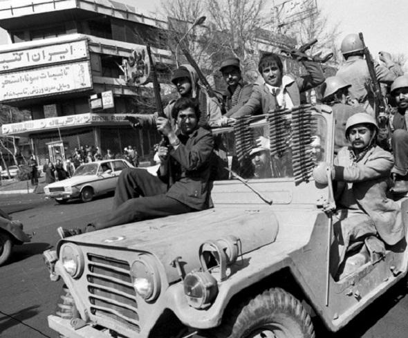 تصاویر : پیروزی انقلاب اسلامی به روایت تصویر