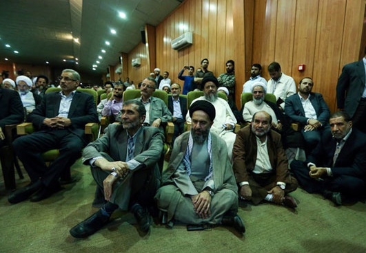 چهره های معتدل زیر بار لیست «ائتلاف اصولگرایان» نمی روند؛ لیست های جدید اصولگرا در راه است!