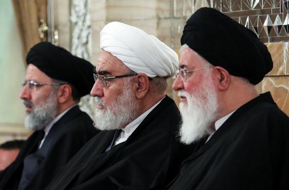 تصاویر : معارفه حجت الاسلام رئیسی به تولیت آستان قدس رضوی