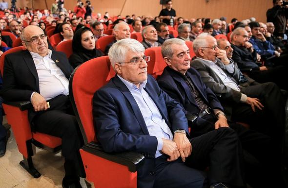 تصاویر : گرامیداشت روز معلم در دانشگاه امیرکبیر با حضور آیت الله هاشمی تصاویر : گرامیداشت روز معلم در دانشگاه امیرکبیر با حضور آیت الله هاشمی