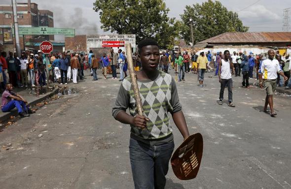 تصاویر : حمله به مهاجران در افریقای‌ جنوبی