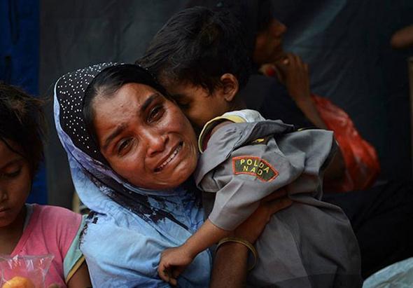 تصاویر : فرار مسلمانان از میانمار