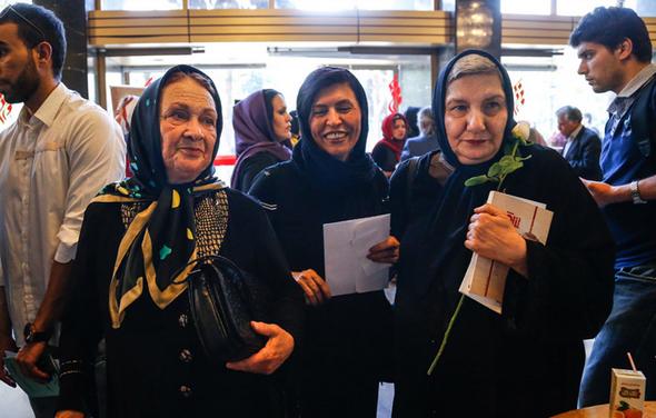 تصاویر : مراسم جشن بازیگر