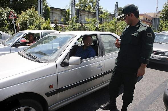 تصاویر : تذکر پلیس به روزه خواران در تهران