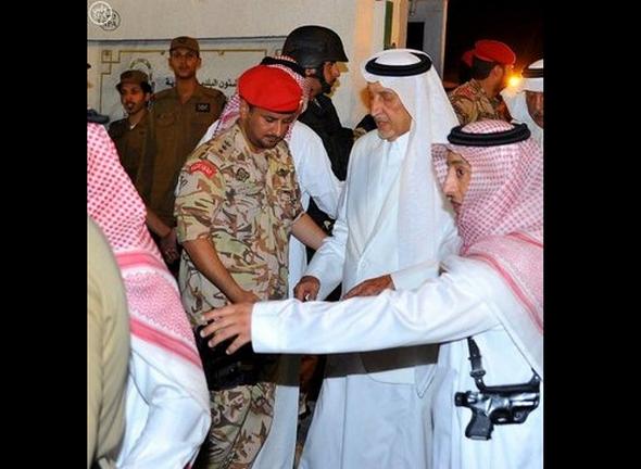 تصاویر : مراسم تشییع جنازه سعود الفیصل تصاویر : مراسم تشییع جنازه سعود الفیصل