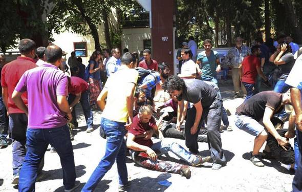 تصاویر : حمله انتحاری در ترکیه