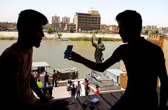 تصاویر : زندگی در خطرناکترین نقطه جهان تصاویر : زندگی در خطرناکترین نقطه جهان