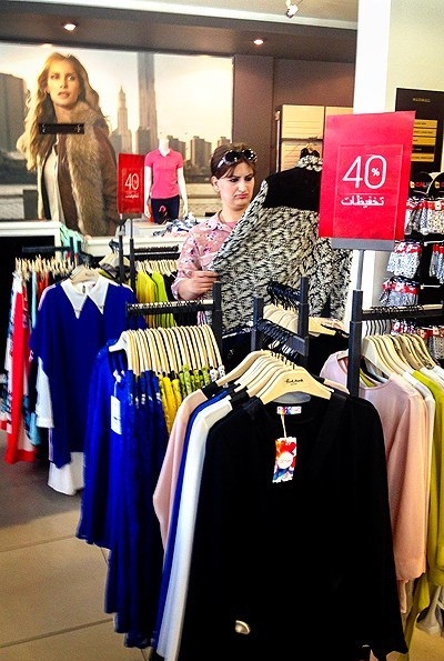 تصاویر : زندگی در خطرناکترین نقطه جهان تصاویر : زندگی در خطرناکترین نقطه جهان