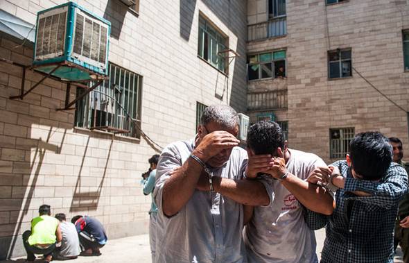 تصاویر : دستگیری سارقان خشن پایتخت