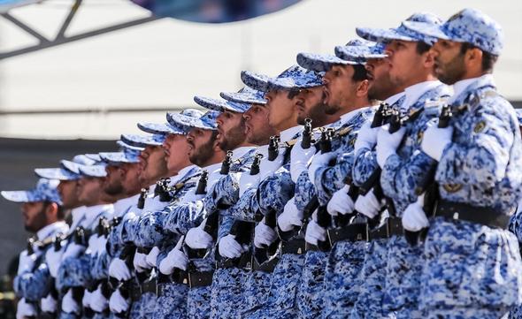 تصاویر : رژه نیروهای مسلح با حضور رییس جمهور