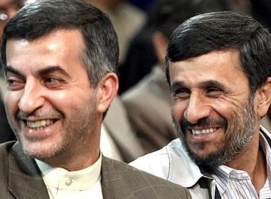 سیاست و ‌رنجی که از‌ دوران احمدی‌نژاد کشید