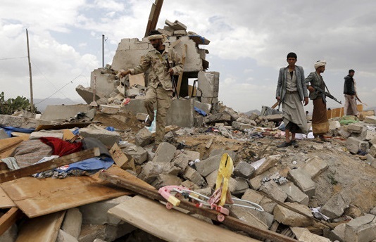 بحران یمن به نقطه ی سرنوشت ساز خود رسید / صنعا؛ میدانی که پیروزی و شکست همه نبردها در آن رقم می خورد