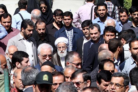 تصاویر : تشییع جانباختگان‌ منا در تهران