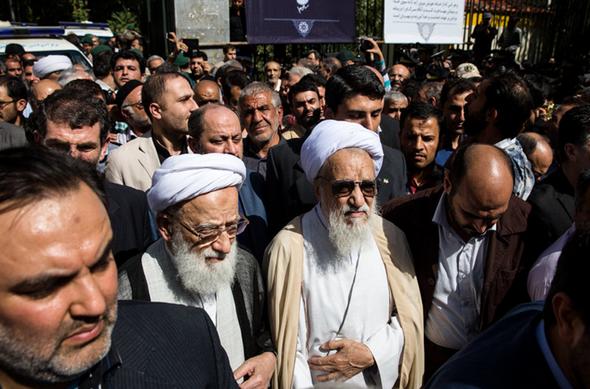 تصاویر : تشییع جانباختگان‌ منا در تهران