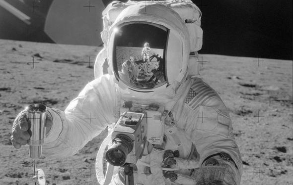 تصاویر : سطح ماه تصاویر : سطح ماه