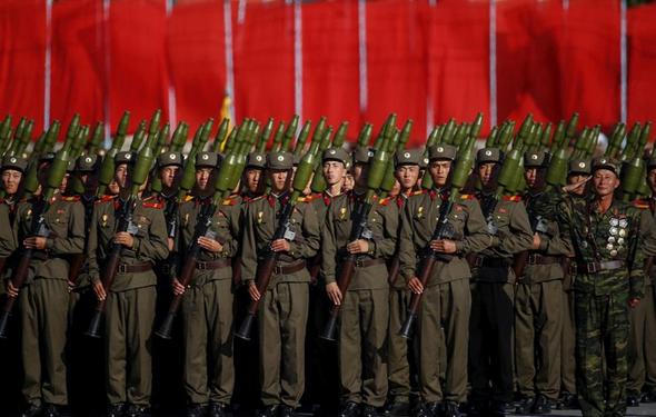 تصاویر : بزرگترین رژه نظامی کره شمالی تصاویر : بزرگترین رژه نظامی کره شمالی