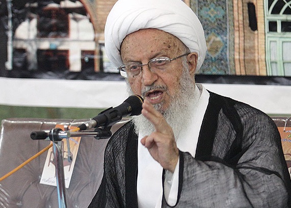 برخی بی خبران می گویند حالا یک ذره موی زن پیدا باشد، آسمان به زمین نمی آید / نباید زمینه ساز سیاست اجنبی باشیم / تحریم ها بلا است برخی بی خبران می گویند حالا یک ذره موی زن پیدا باشد، آسمان به زمین نمی آید / نباید زمینه ساز سیاست اجنبی باشیم / تحریم ها بلا است
