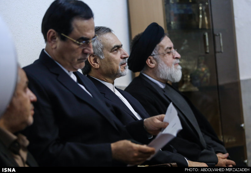تصاویر:دیدار رییس جمهور با خانواده شهیدان بیات سرمدی
