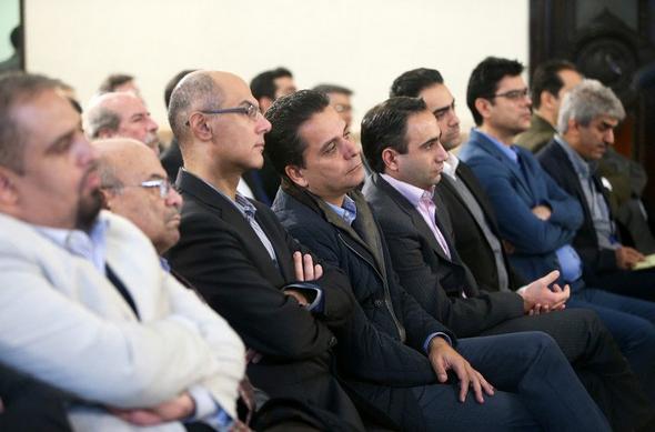 تصاویر :  دیدار برگزیدگان جشنواره ملی تلاشگران کیفیت با آیت الله هاشمی