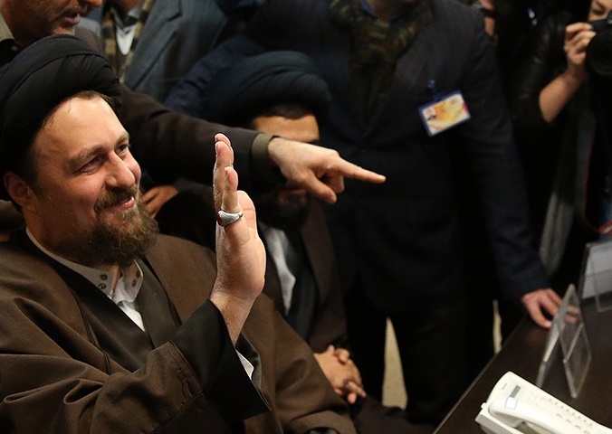 سیدحسن خمینی: مستقل وارد شدم / از منتقدین تشکر میکنم / اگر آبرویی دارم برای حفظ نظام خرج میکنم / حضورم در انتخابات براساس فرمايشي از امام است كه ما را به دفاع از مباني جمهوري اسلامي تشويق كردند