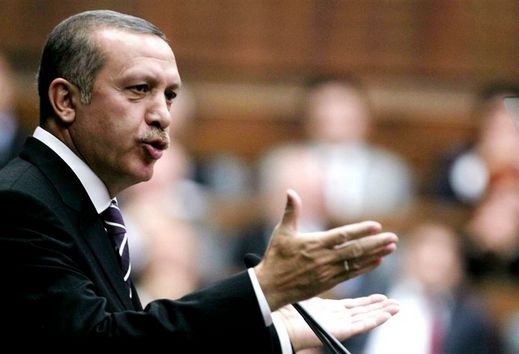 اردوغان: کسانی که حریم هوایی ما را نقض کردند باید عذرخواهی کنند نه ما / به هواپیمای روسیه بیش از ده بار هشدار دادیم / اگر باز هم حریم هوایی ما نقض شود، همان اتفاق تکرار می شود