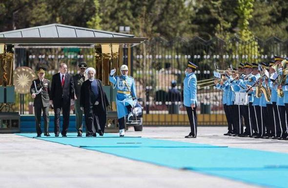 تصاویر : استقبال رسمی اردوغان از دکتر روحانی تصاویر : استقبال رسمی اردوغان از دکتر روحانی