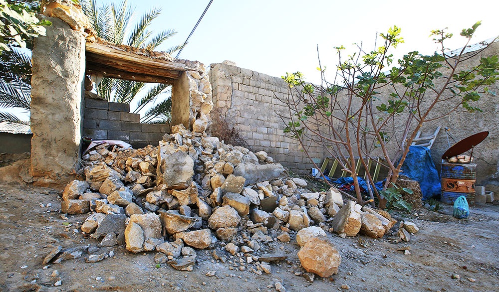 تصاویر : زلزله 5/1 ریشتری در خنج فارس