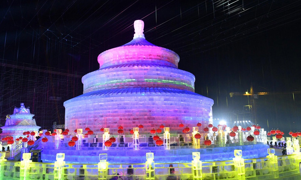 تصاویر : جشنواره برف و یخ هاربین در چین