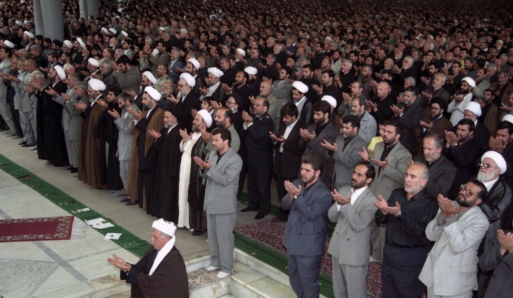 تصاویر : آیت الله هاشمی رفسنجانی در امامت نماز جمعه