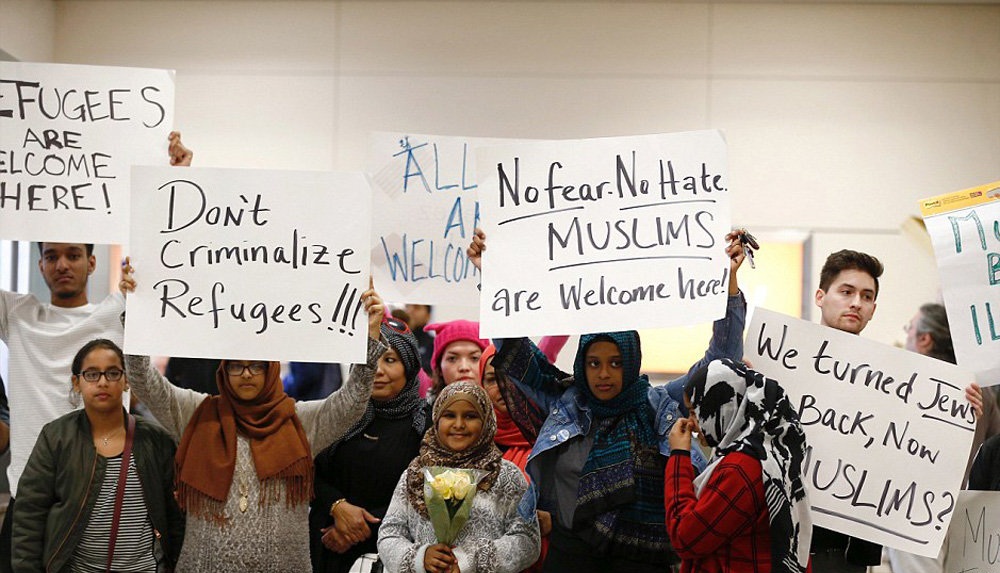 تصاویر :اعتراض به ممنوعیت ورود مسلمانان به آمریکا‎