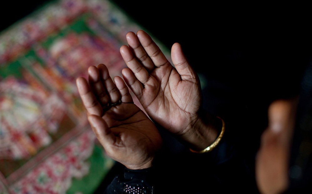 تصاویر : شیوه های مختلف دعا در کشورهای جهان