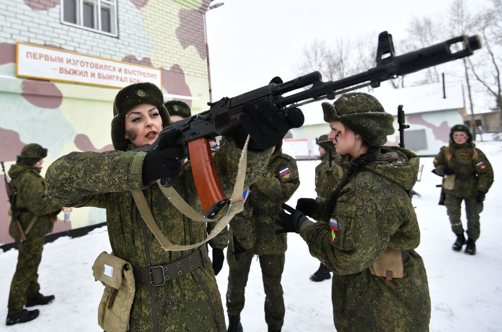 تصاویر : مسابقه زنان ارتش روسیه