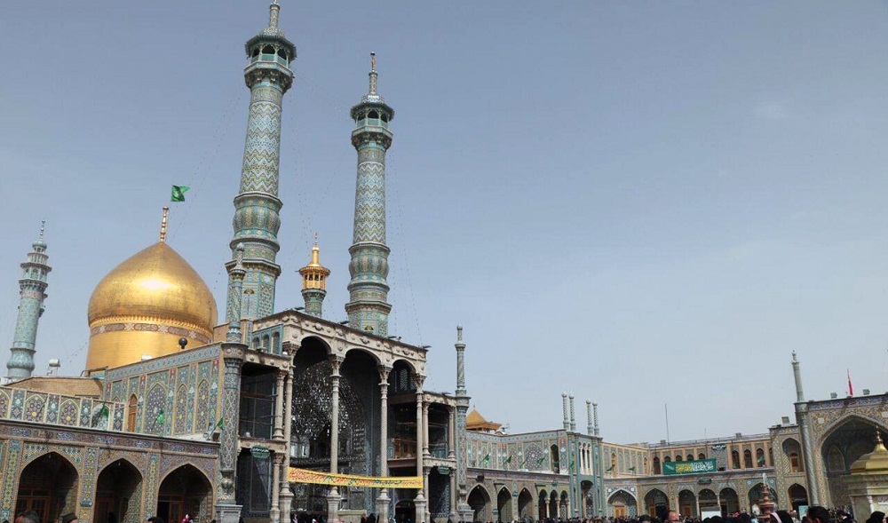 تصاویر : مراسم تحویل سال نو در مشهد و قم