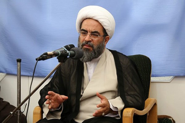 باید برویم سراغ شاگردان اصیل امام / به کسی که یک وقتی منکر تشکیل حکومت اسلامی بوده و حالا می گوید من موافقم، نمی توان اعتماد کرد