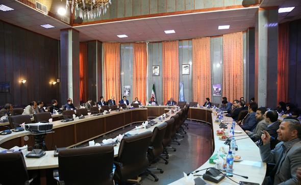 تصاویر : قاتل ستایش در حضور دادستان تهران تصاویر : قاتل ستایش در حضور دادستان تهران