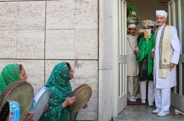 تصاویر : آیین نوزوتی زرتشتیان تهران تصاویر : آیین نوزوتی زرتشتیان تهران