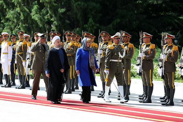 تصاویر : استقبال روحانی از رئیس‌جمهور کرواسی